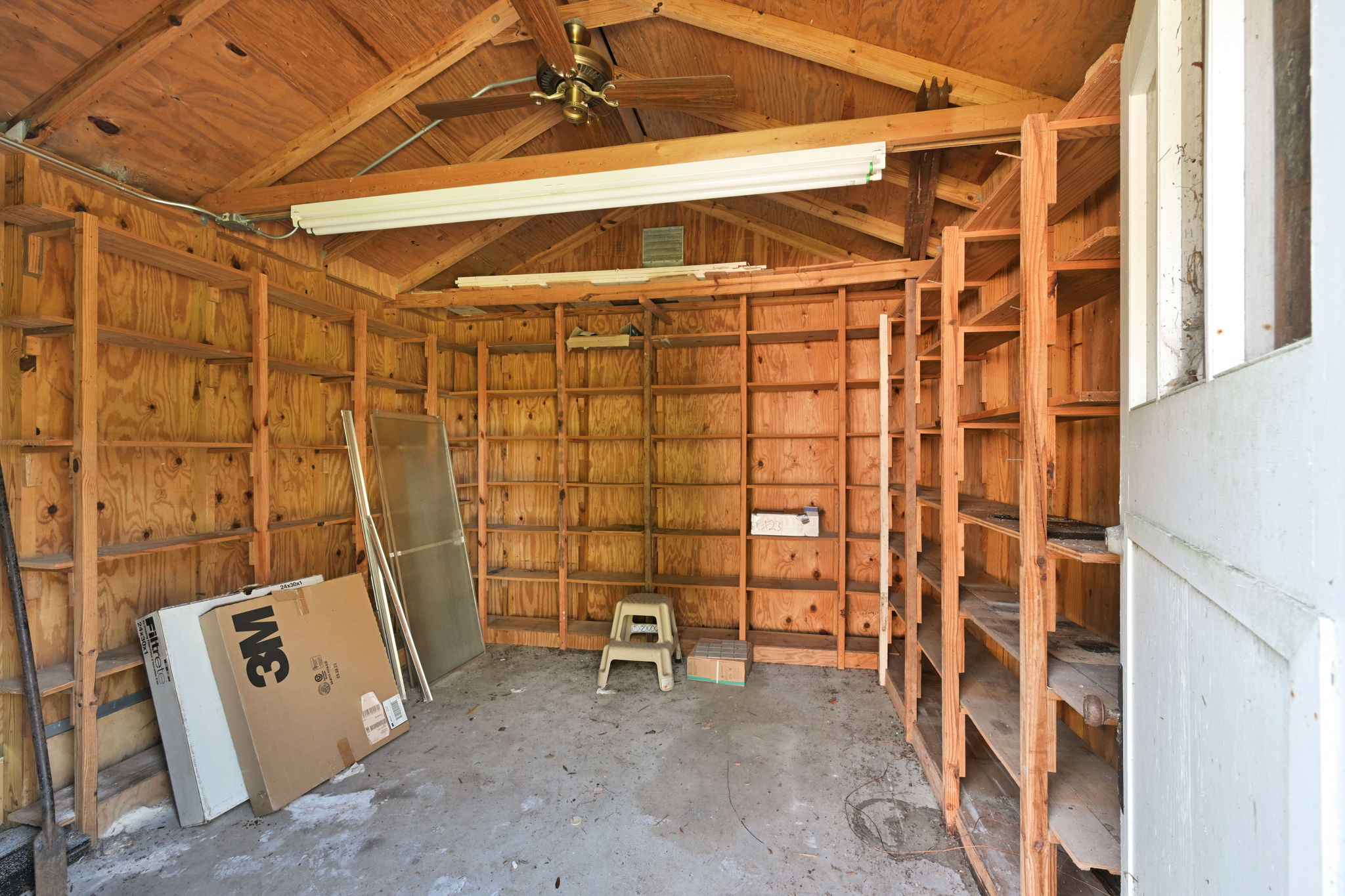  Photo 41