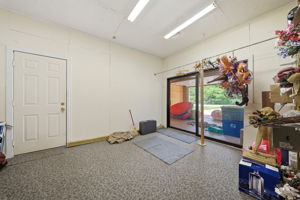  Photo 37