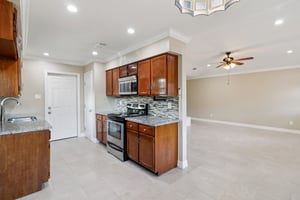 Seacliff Dr-S3007-009.jpg