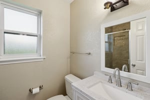 Seacliff Dr-S3007-017.jpg