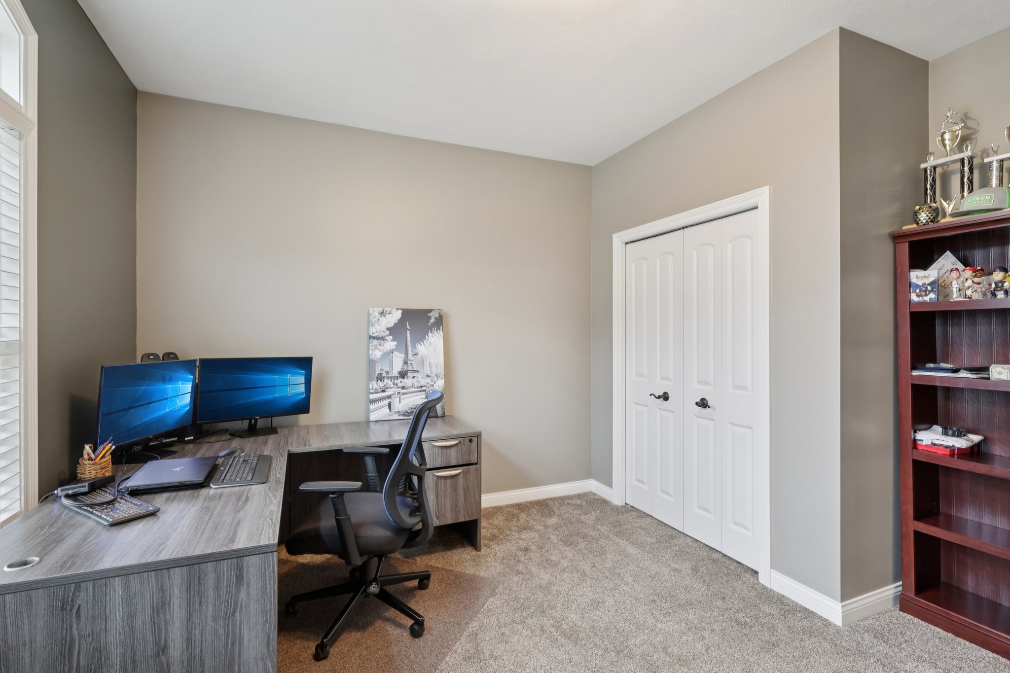 Rainbow Dr-S1101-020.jpg