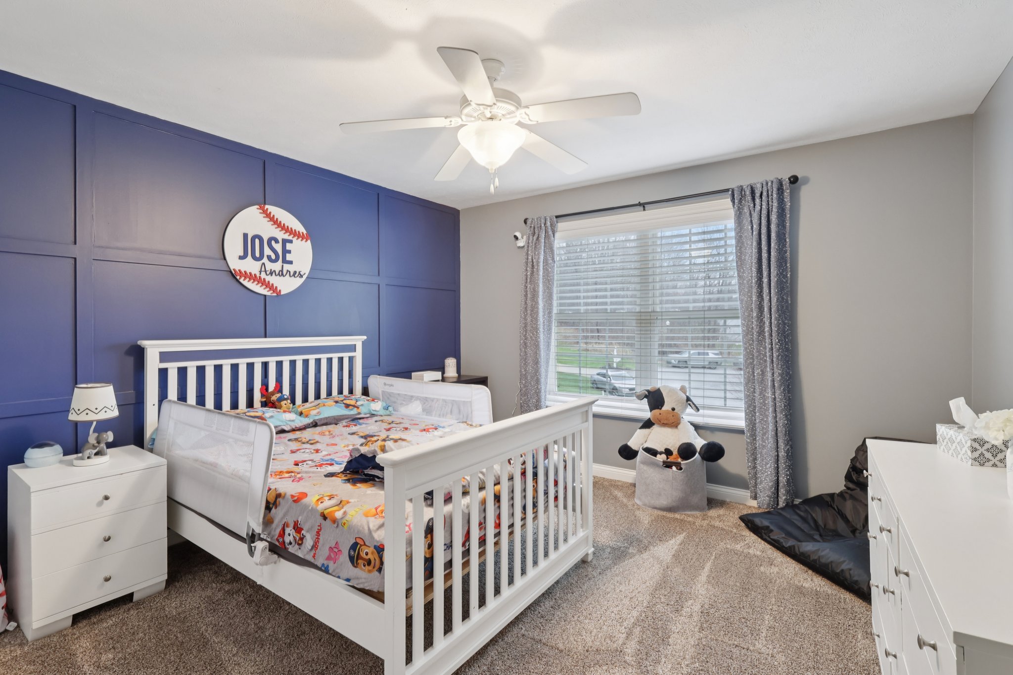 Rainbow Dr-S1101-035.jpg