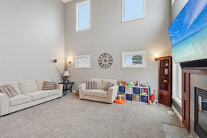 Rainbow Dr-S1101-006.jpg