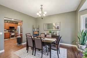 Rainbow Dr-S1101-010.jpg