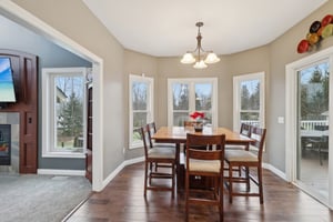 Rainbow Dr-S1101-015.jpg