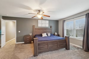 Rainbow Dr-S1101-042.jpg