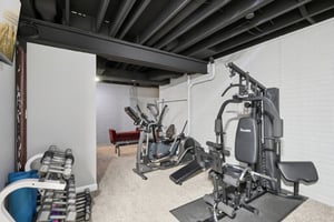 Rainbow Dr-S1101-051.jpg