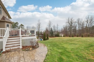 Rainbow Dr-S1101-057.jpg