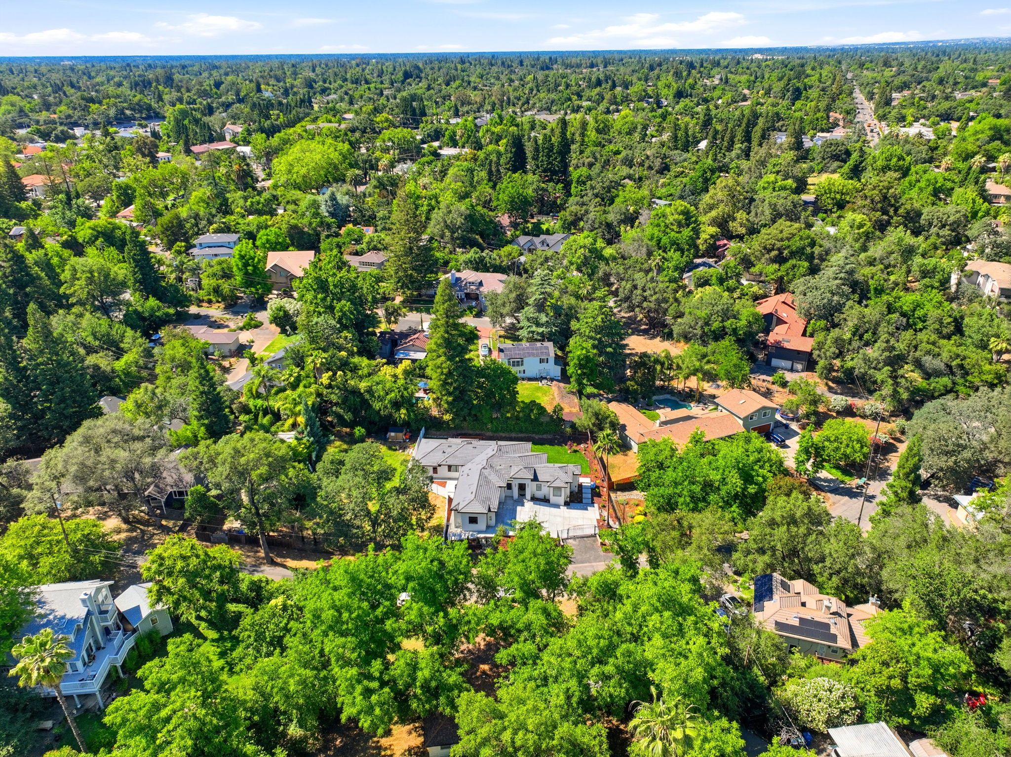 008_F8_AERIAL_8061 Grand Ave
