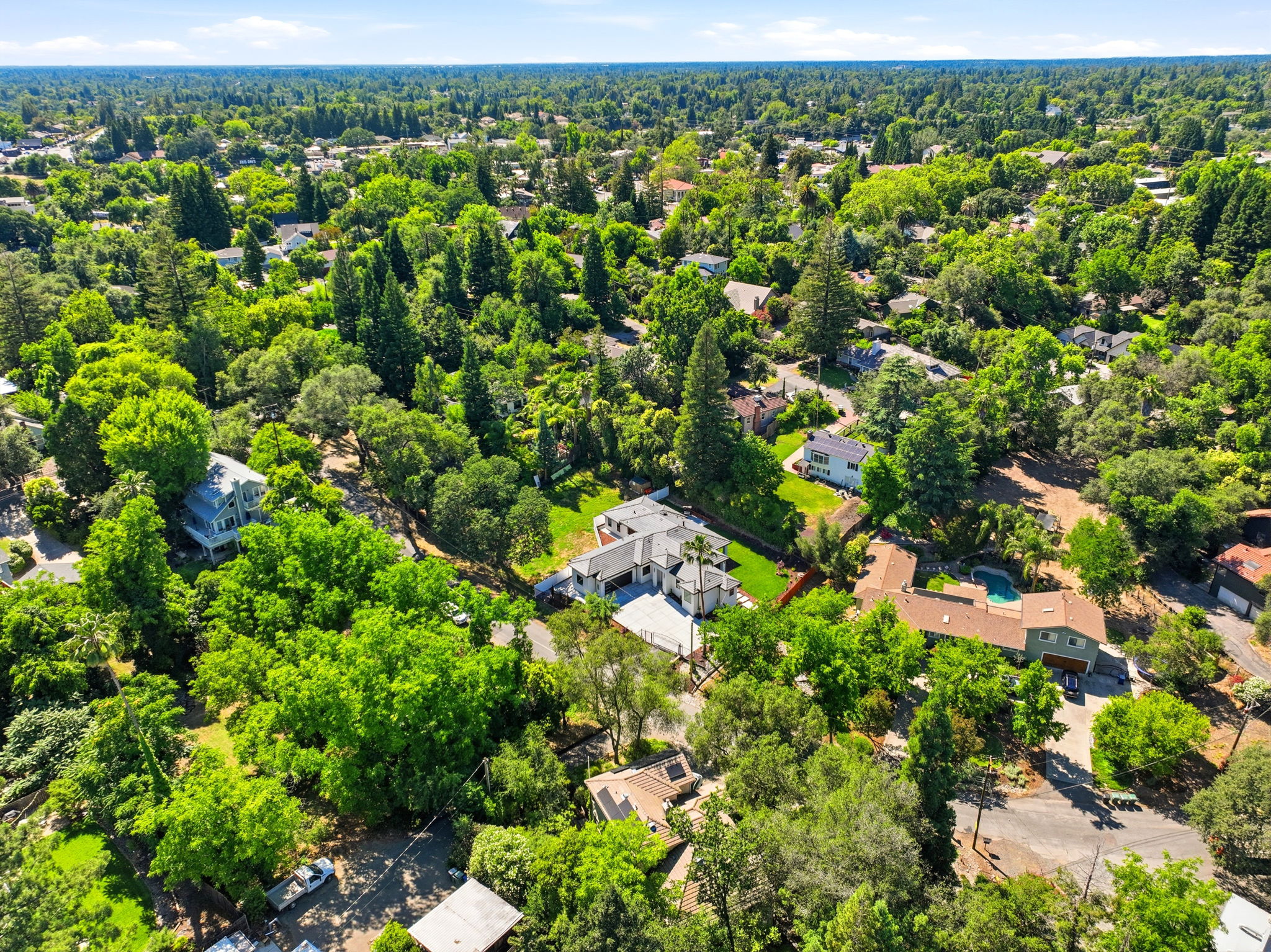 009_F8_AERIAL_8061 Grand Ave