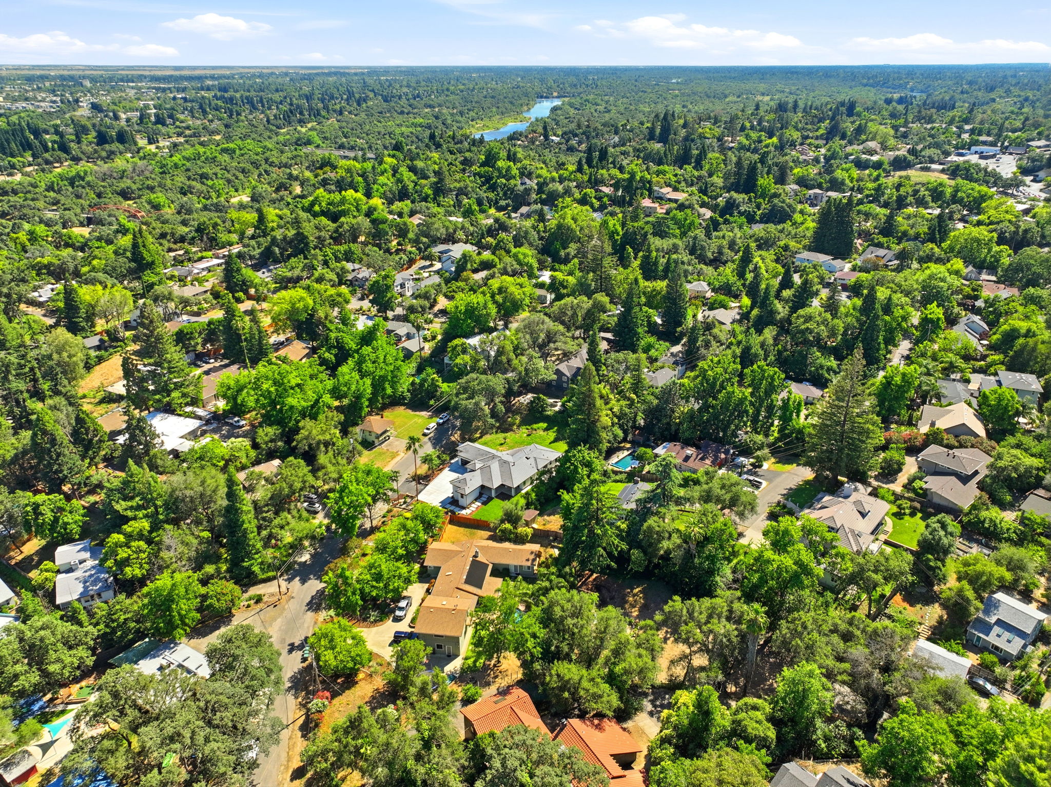 012_F8_AERIAL_8061 Grand Ave