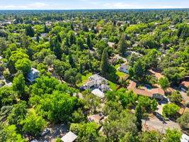 009_F8_AERIAL_8061 Grand Ave
