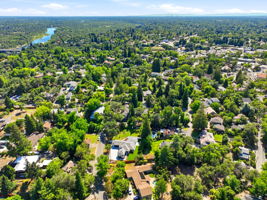 011_F8_AERIAL_8061 Grand Ave