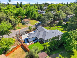 017_F8_AERIAL_8061 Grand Ave