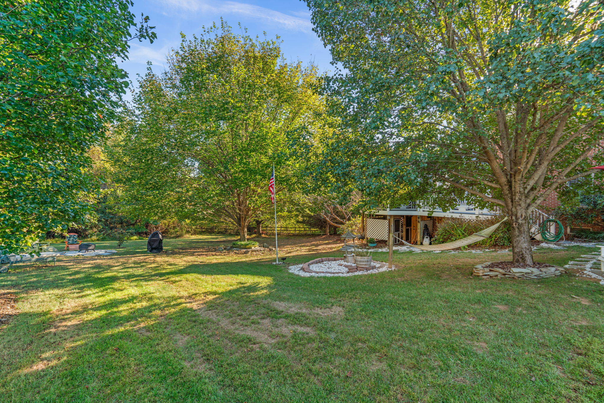 Side Yard and Fire Pit