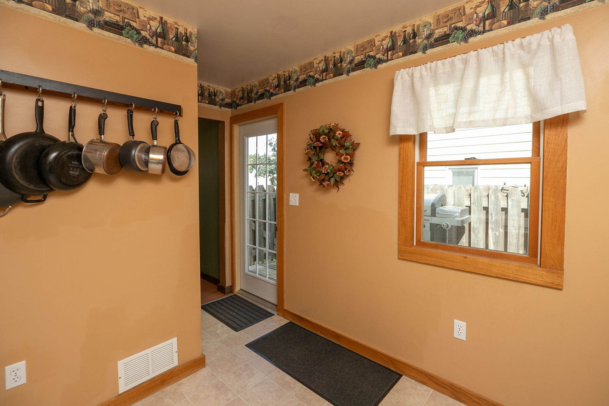 13-Kitchen
