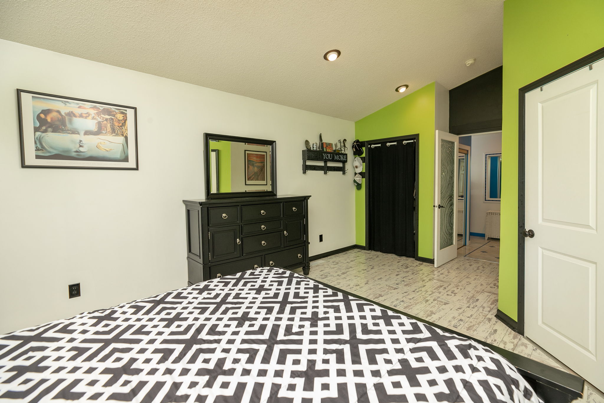 16-Primary Bedroom