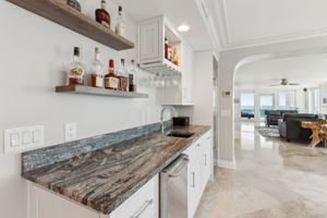 Beverage Bar - Ice Maker & Full Fridge