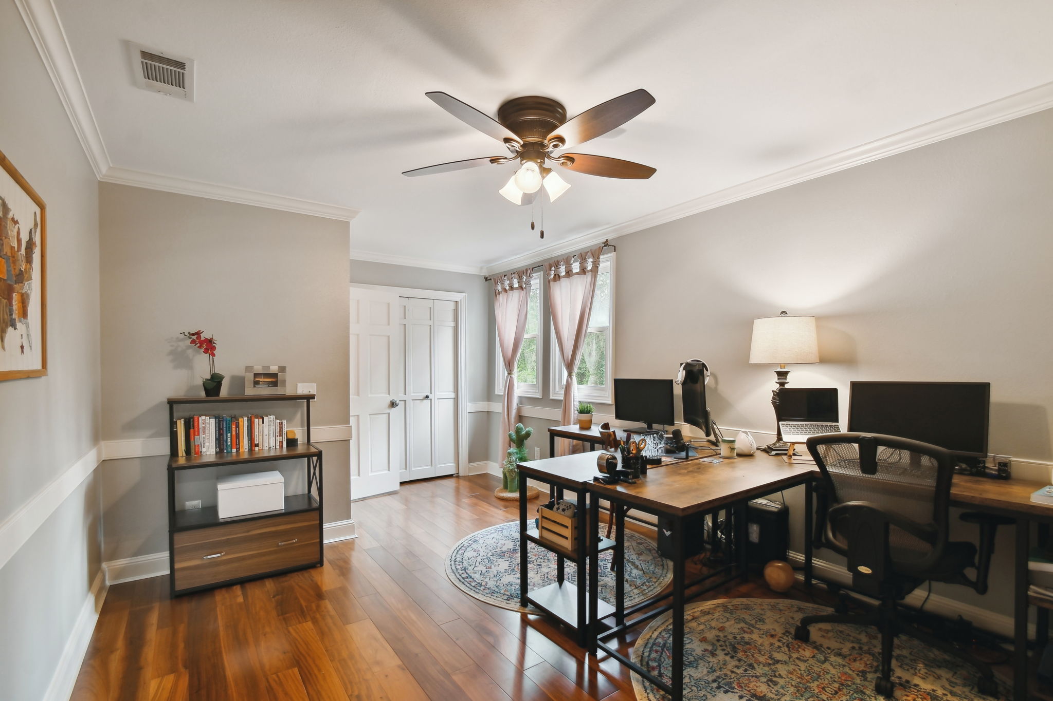 Guest Bedroom / Office