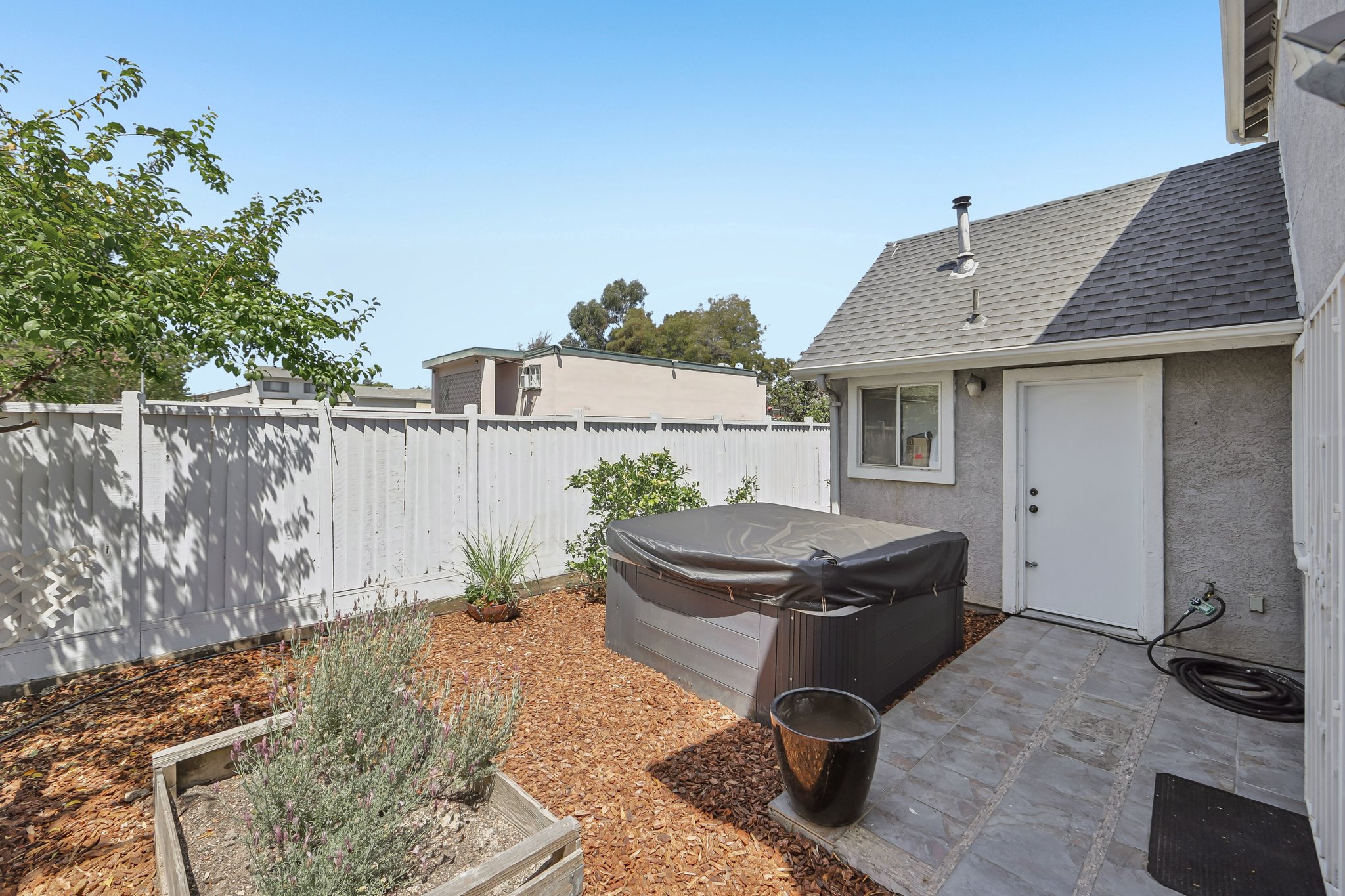 Myrtle St-S2807-031.jpg