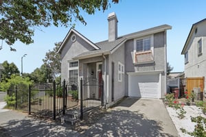 Myrtle St-S2807-002.jpg