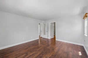 Myrtle St-S2807-025.jpg