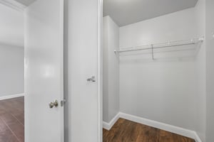 Myrtle St-S2807-028.jpg