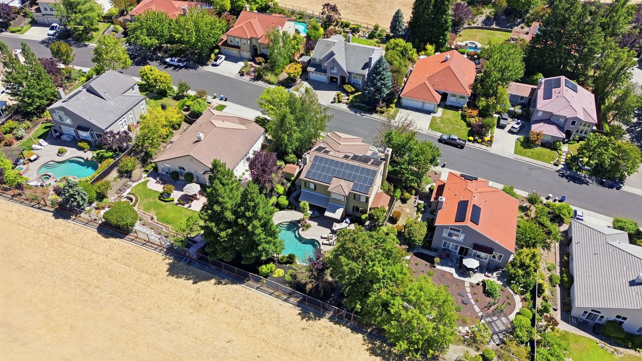 012_F8_AERIAL_807 Tunbridge Rd