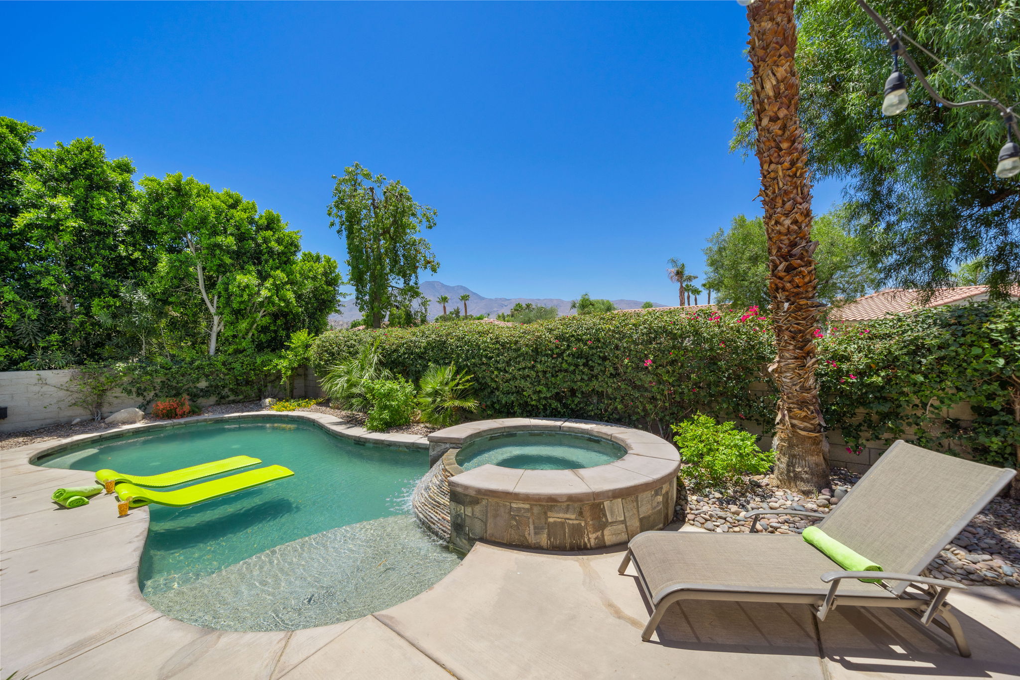 80752 Via Puerta Azul, La Quinta, Ca 92253 