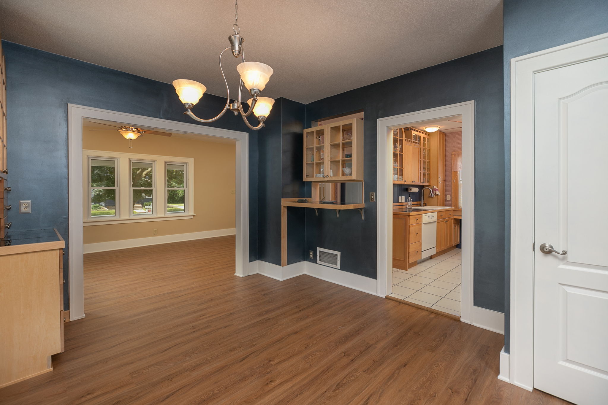 11-Dining Room