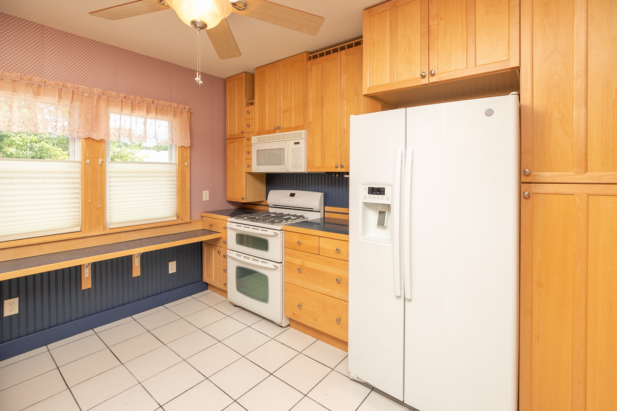 13-Kitchen