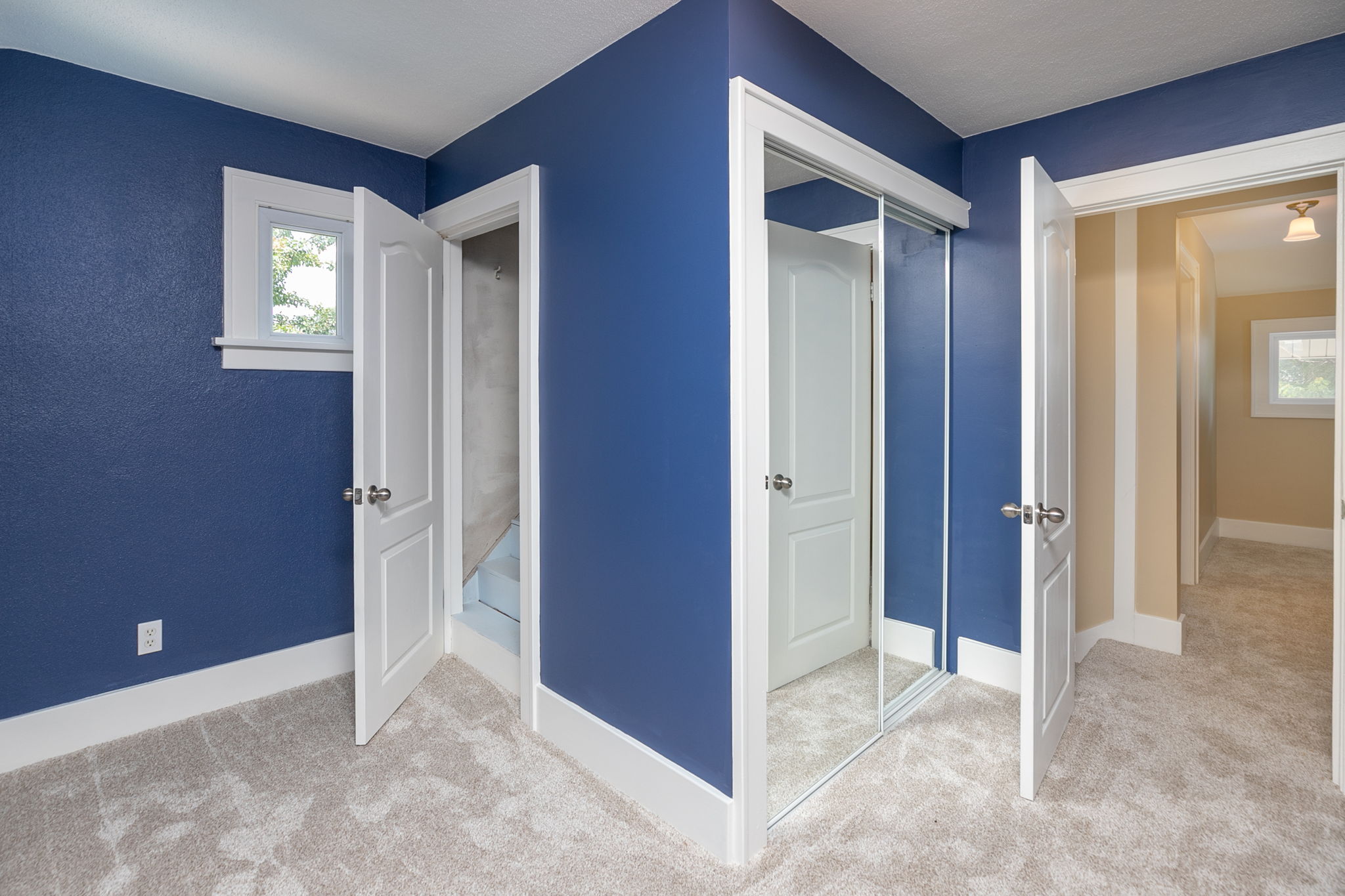 21-Bedroom