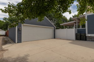 28-Garage