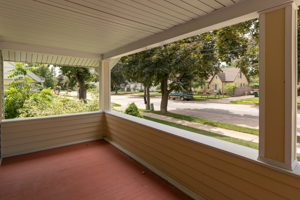 04-Porch