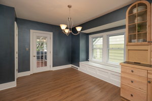 09-Dining Room