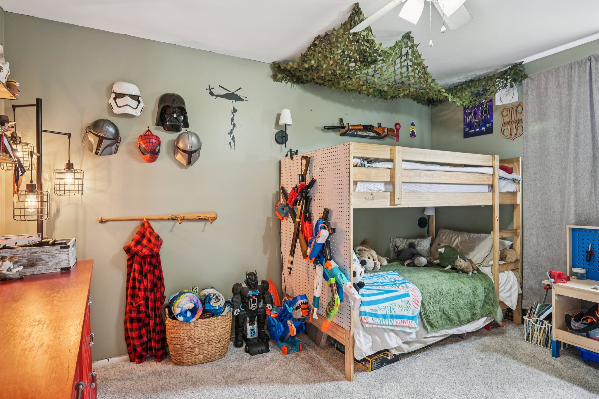 60th St NW-L1403-026.jpg