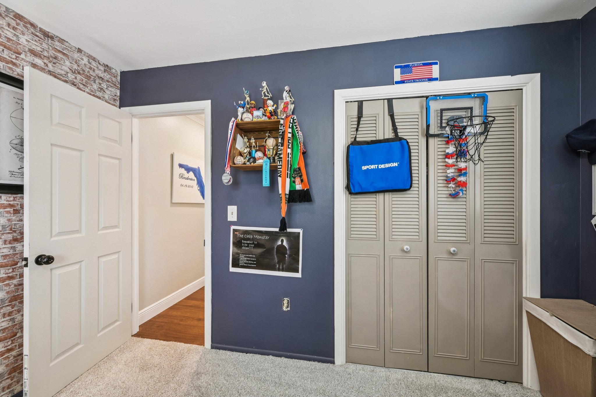 60th St NW-L1403-033.jpg