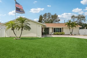 60th St NW-L1403-006.jpg