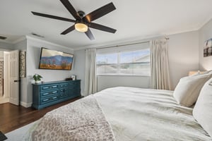 60th St NW-L1403-035.jpg