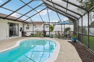 60th St NW-L1403-052.jpg