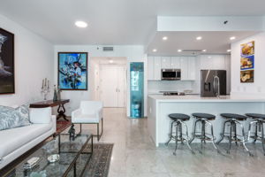 Entrance / Kitchen