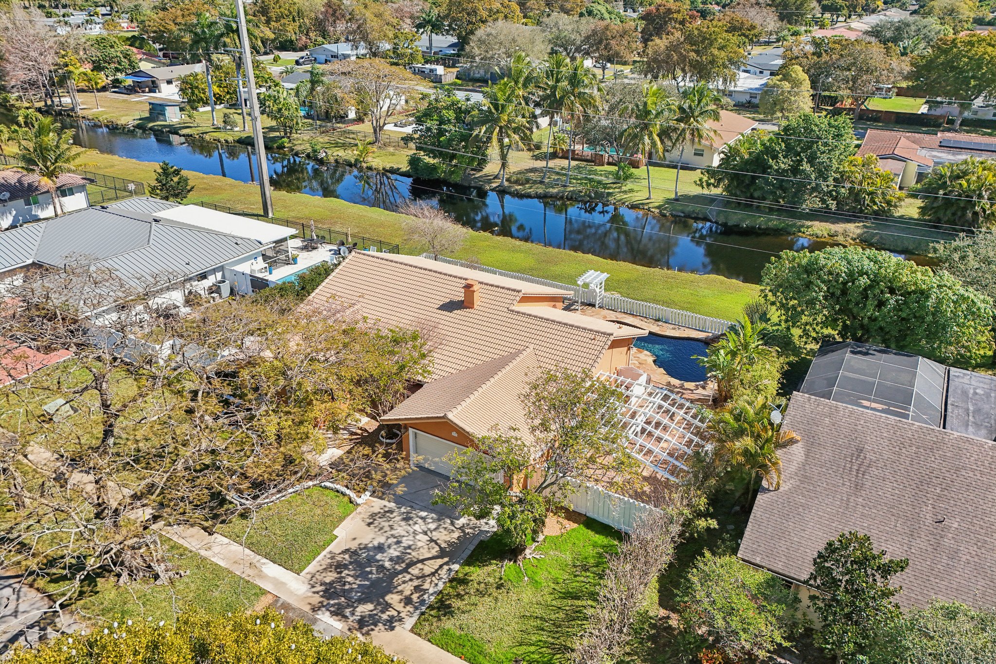 E Plantation Cir-S1302-063.jpg