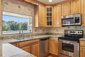 E Plantation Cir-S1302-019.jpg