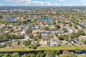 E Plantation Cir-S1302-056.jpg