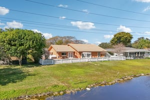 E Plantation Cir-S1302-061.jpg