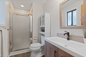 Primary 3/4 bathroom