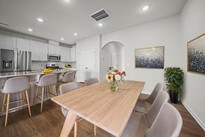 DCE05794_print virtually staged.jpeg