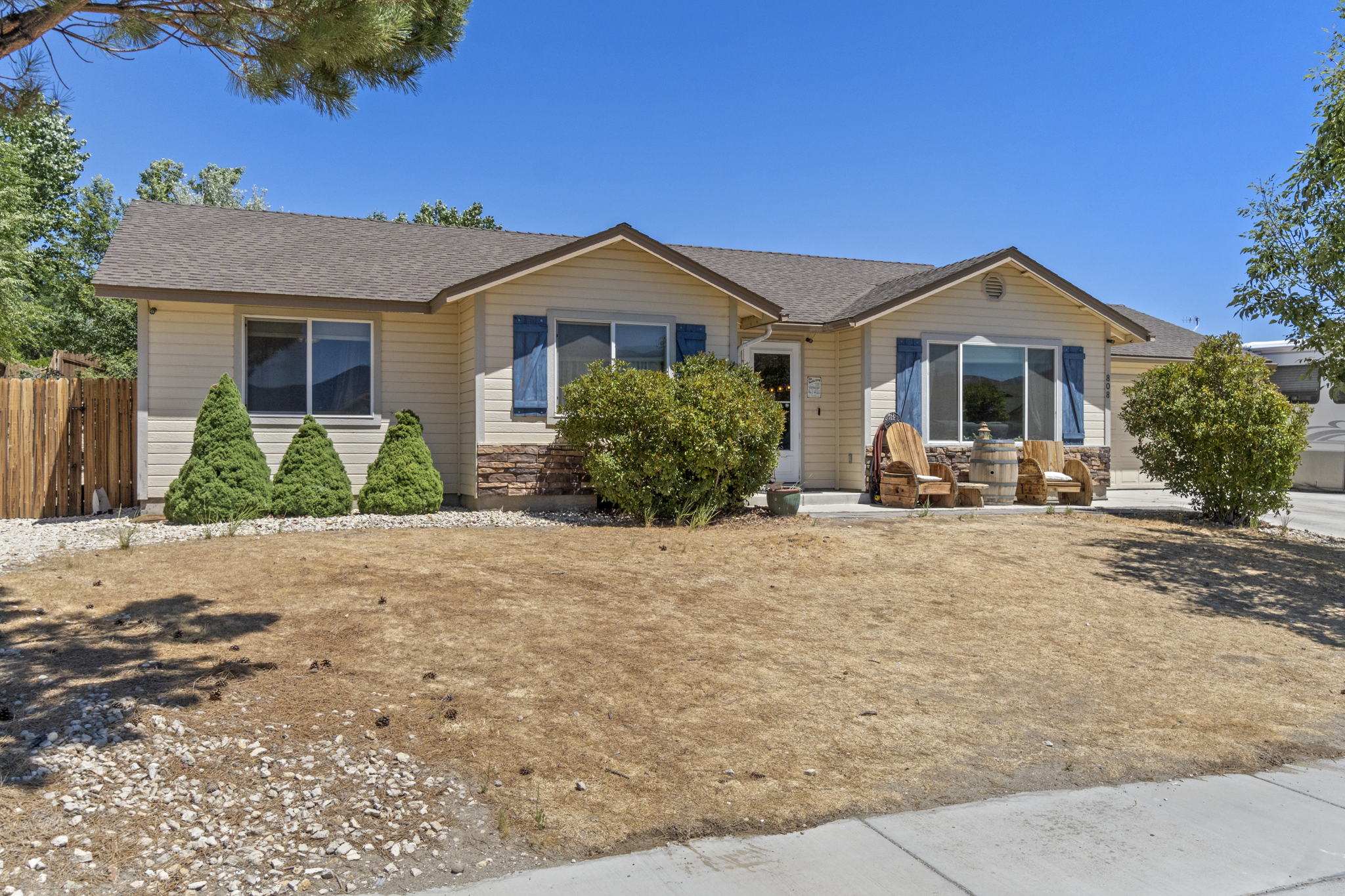 808 Mariposa Rd, Dayton, NV 89403, USA Photo 3