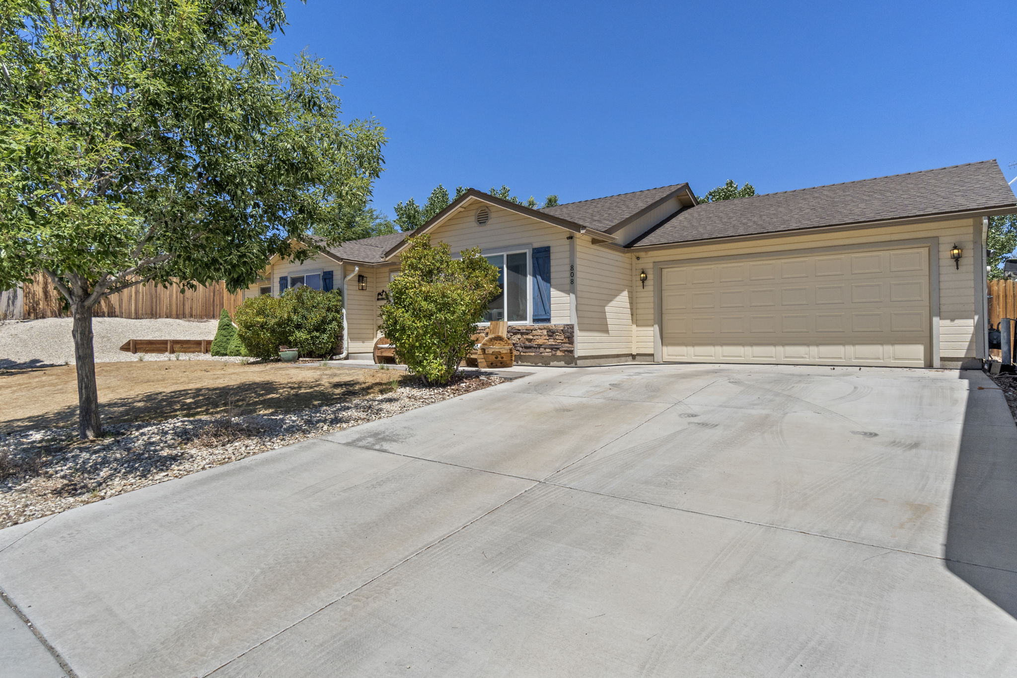808 Mariposa Rd, Dayton, NV 89403, USA Photo 5