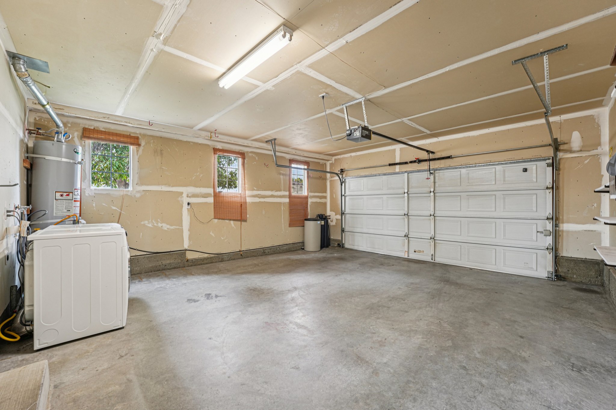 Monarch Ct-S2201-051.jpg